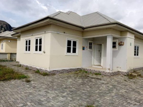Cheap Houses For Rent in Lagos Mainland