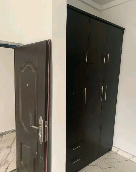 Brand New 5-Bedroom Semi-Furnished House for Sale in Kanshio, Makurdi