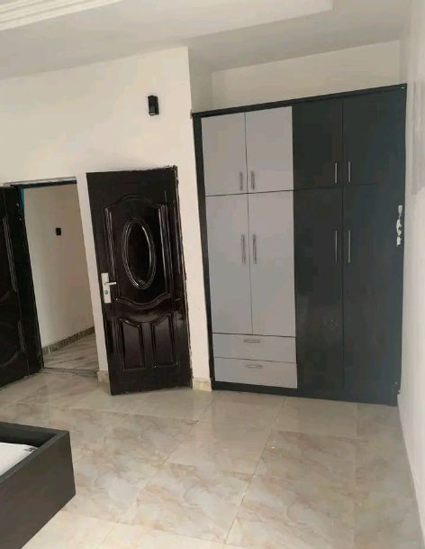 Brand New 5-Bedroom Semi-Furnished House for Sale in Kanshio, Makurdi