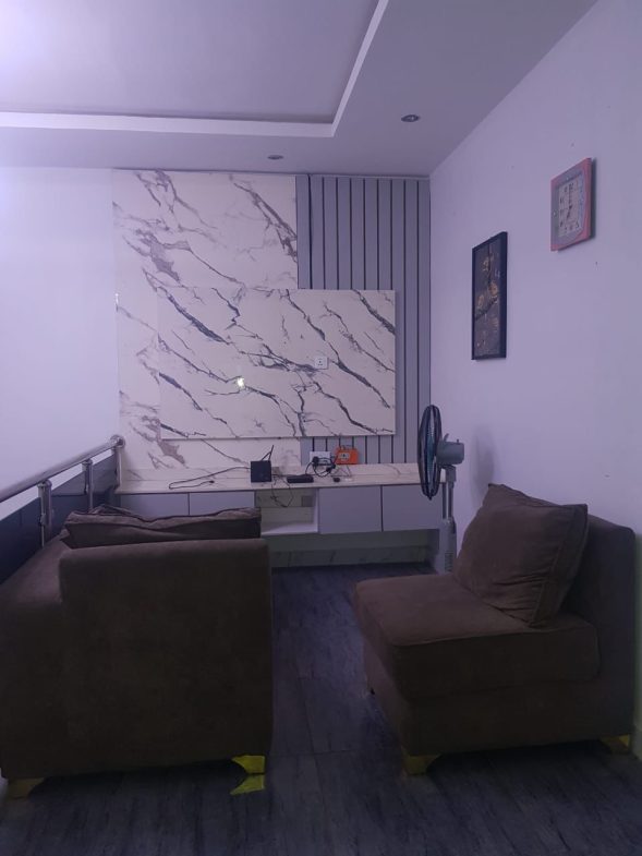 Furnished 3 bedroom semi detached duplex to let
