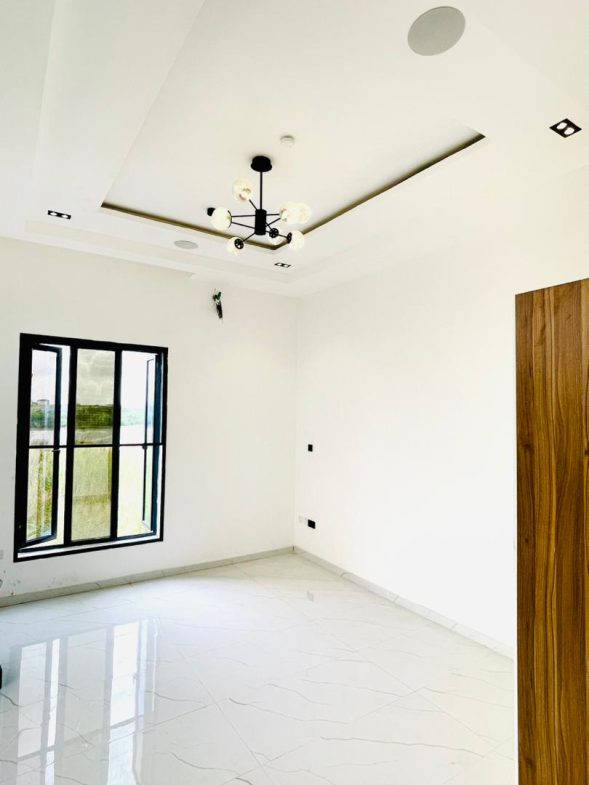 Brand New 6 Bedroom Fully Detached Duplex For Sale
