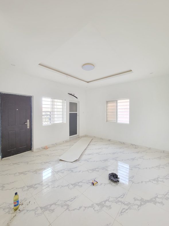 Luxury 2 bedroom apartment is available