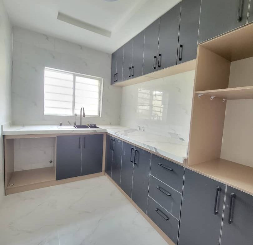 Luxury 2 bedroom apartment is available