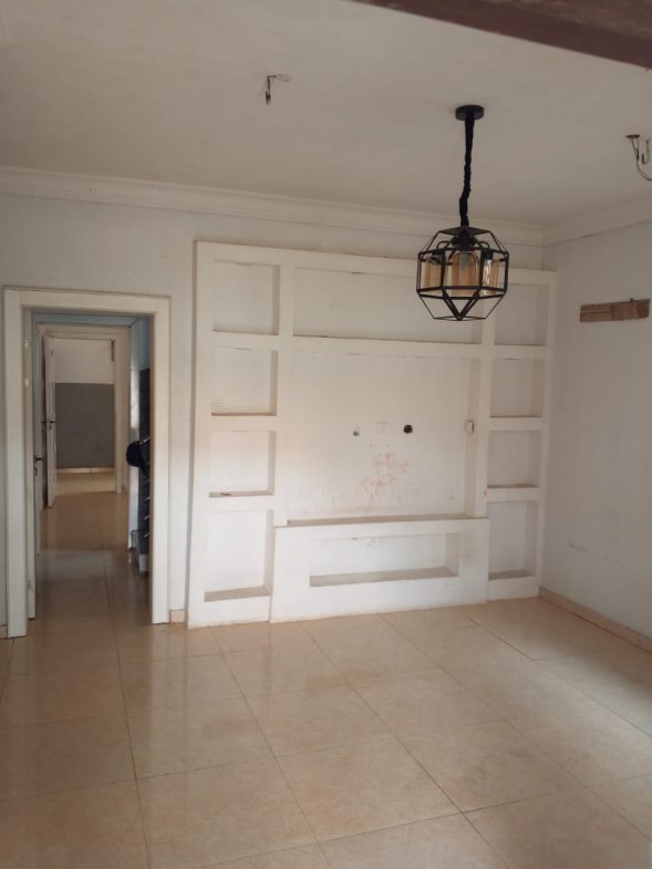 4 bedroom duplex is available