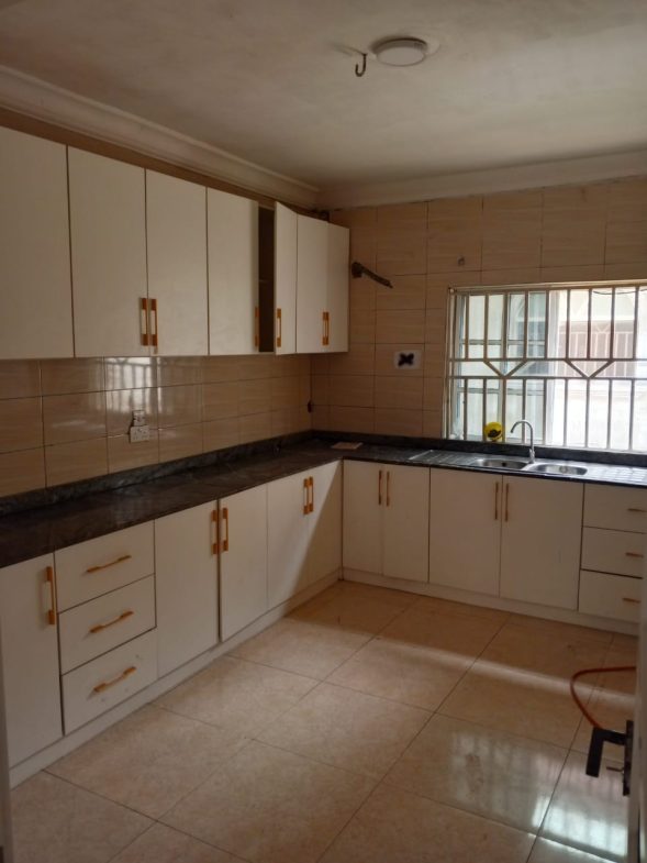 4 bedroom duplex is available