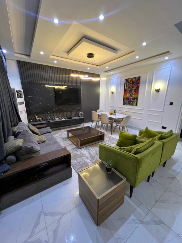 Furnished Luxury 3 bedroom terraced duplex