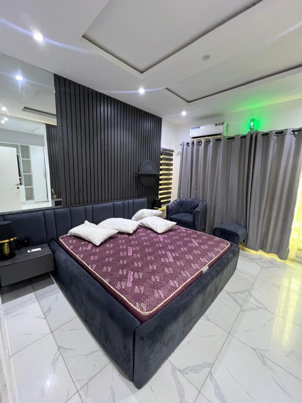 Furnished Luxury 3 bedroom terraced duplex