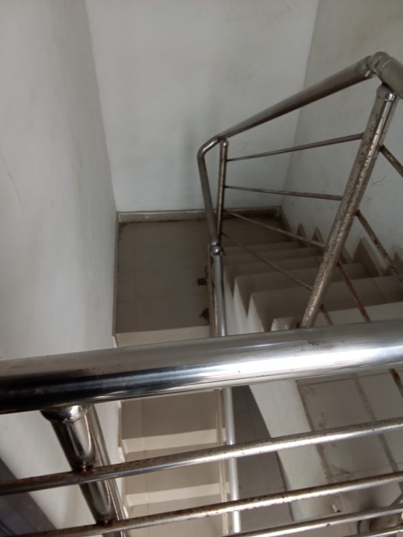 Furnished serviced miniflat Apartment