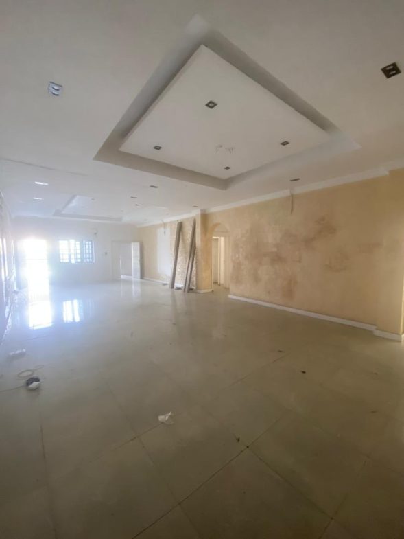 8 Units of 3-Bedroom Apartments with BQ