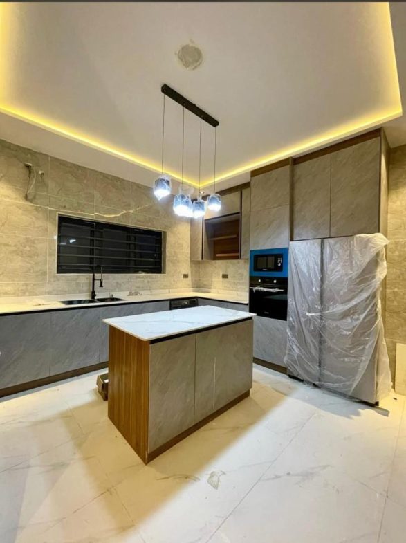 Brand New 5 Bedroom fully detached duplex with a bq