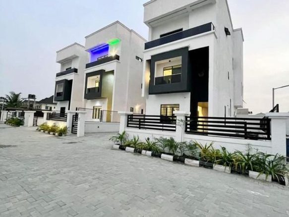 Brand New 5 Bedroom fully detached duplex with a bq
