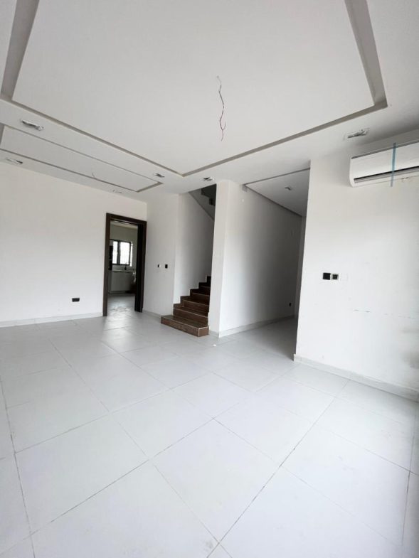 4 bedroom Terrace Duplex with Bq and Private study 