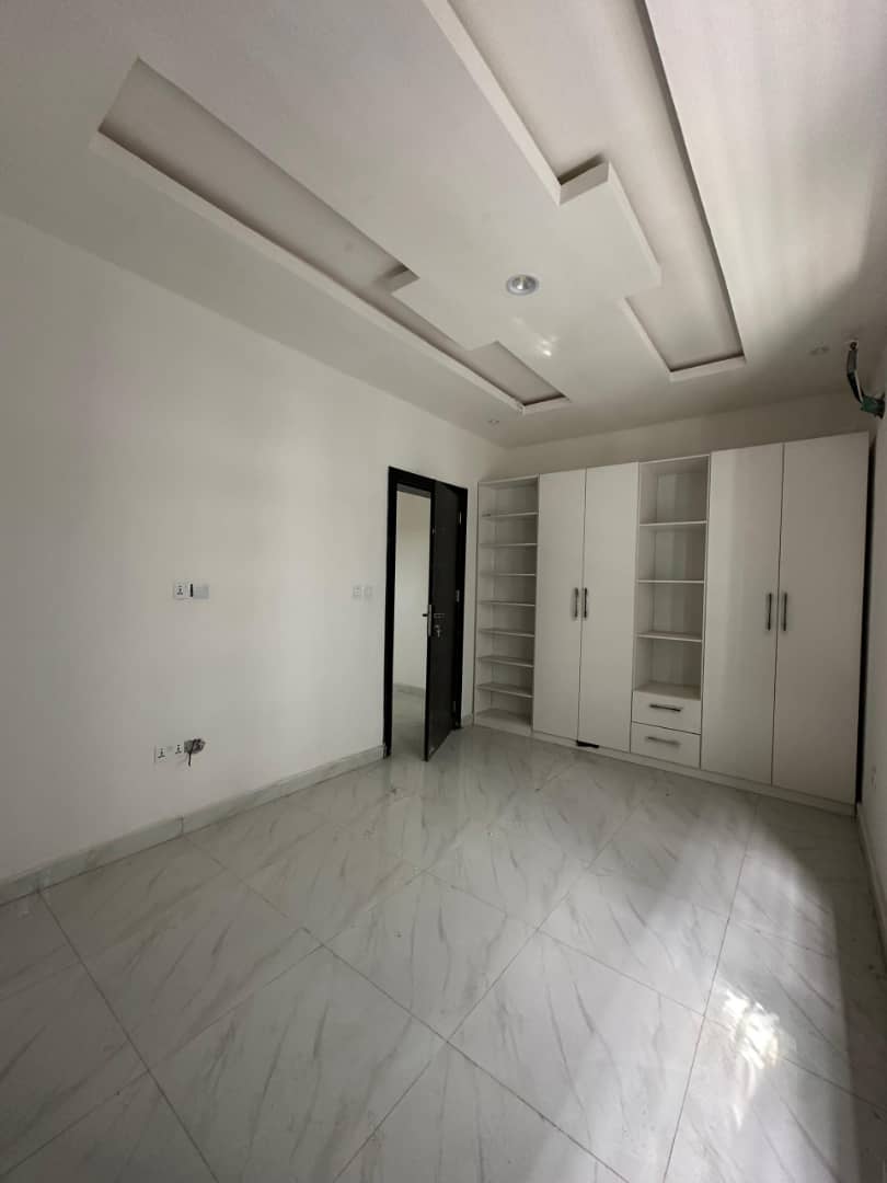 Newly Built Luxury & Spacious 4 BEDROOM TERRACE DUPLEX