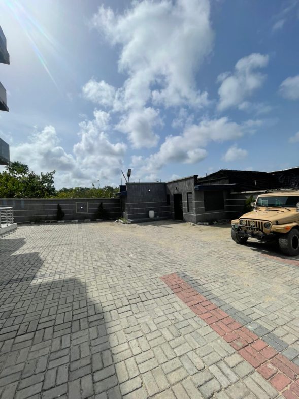 Serviced 2 bedroom Apartment