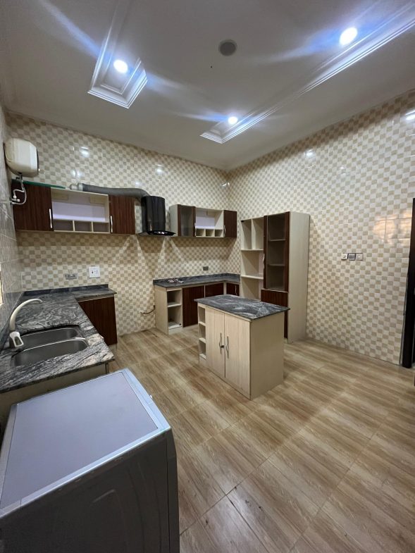Single Room Shared Apartment