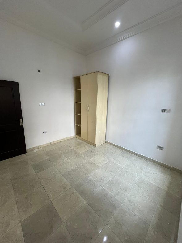 Single Room Shared Apartment