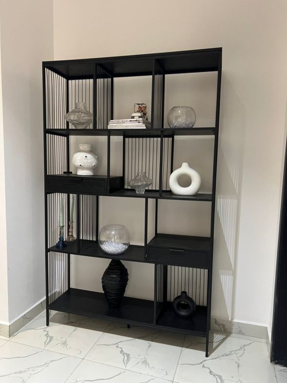 Fully Furnished & Serviced 3 Bedroom Luxury Penthouse For Sale