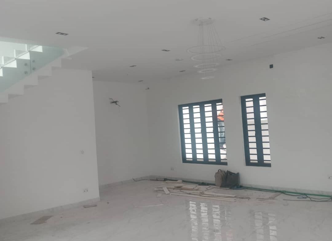 Serviced 3 Bedroom Maisonette with BQ & Swimming Pool for Sale