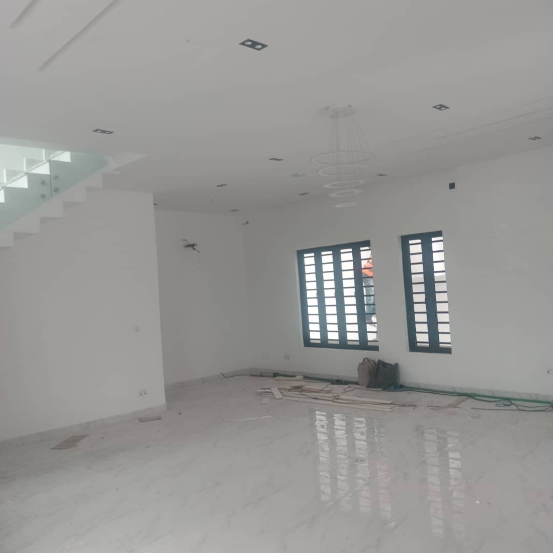 Serviced 3 Bedroom Maisonette with BQ & Swimming Pool for Sale