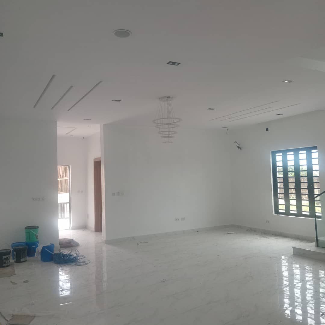 Serviced 3 Bedroom Maisonette with BQ & Swimming Pool for Sale