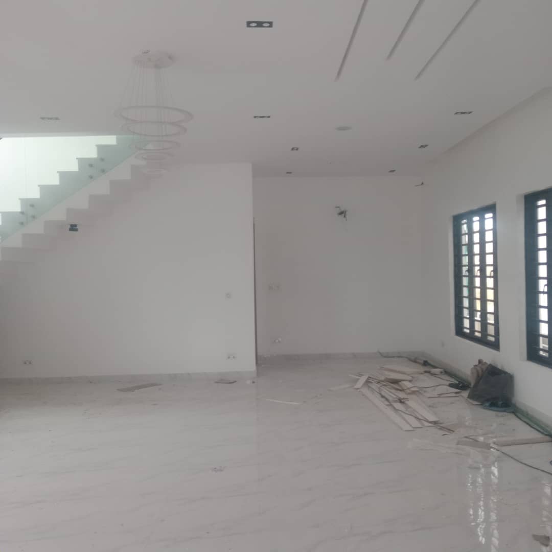 Serviced 3 Bedroom Maisonette with BQ & Swimming Pool for Sale