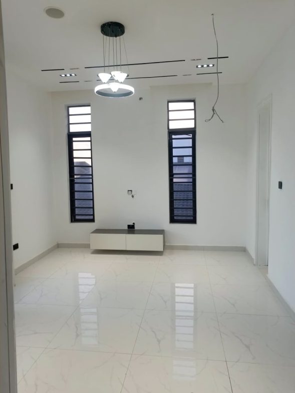 Tastefully Finished, Remarkable & Newly Built 5 Bedroom Luxury Detached Home For Sale