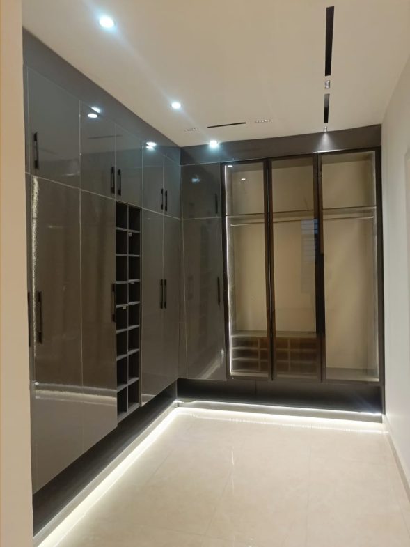 Tastefully Finished, Remarkable & Newly Built 5 Bedroom Luxury Detached Home For Sale